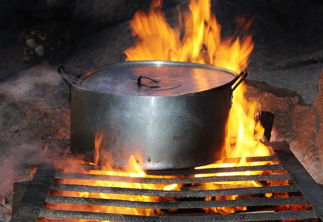 Abkochen ist eine der einfachsten und sichersten Methoden der Wasseraufbereitung.