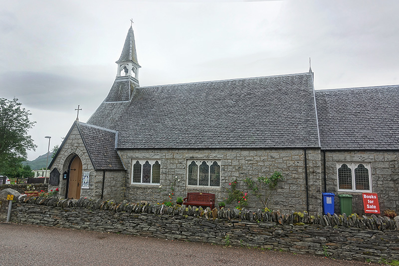 Die Dorfkirche von Glencoe