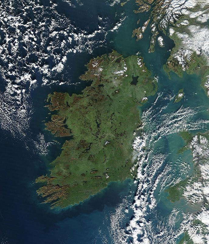 Irland aus der Luft betrachtet