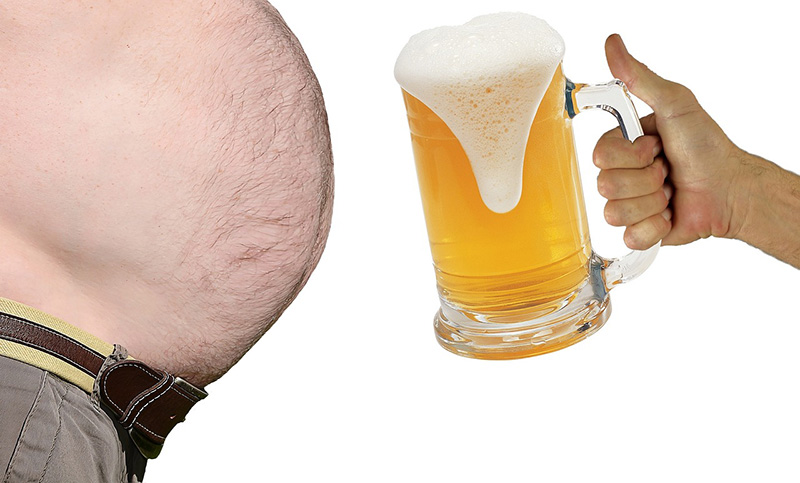 Bauchfett bei Männern: Der typische Bierbauch
